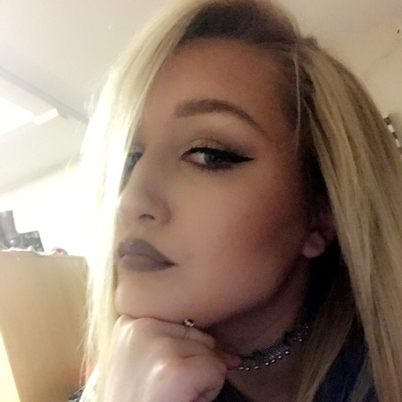 mia_x0x0